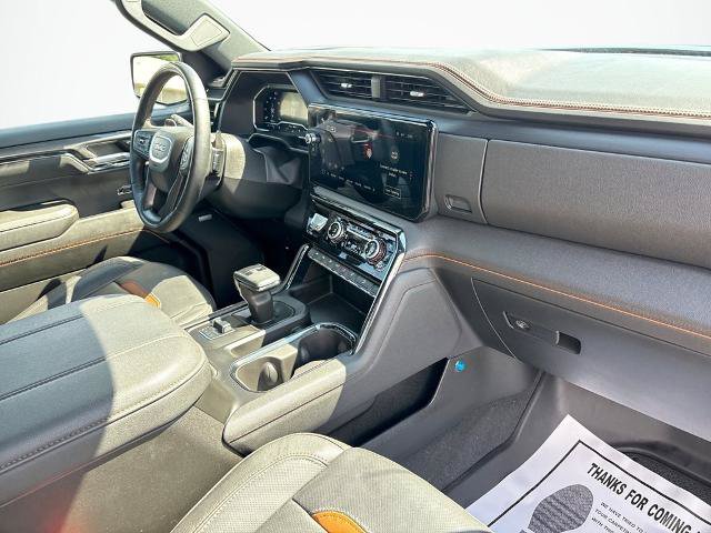 Used 2024 GMC Sierra 1500 AT4 w/ Technology Package AWD/4WD image 14