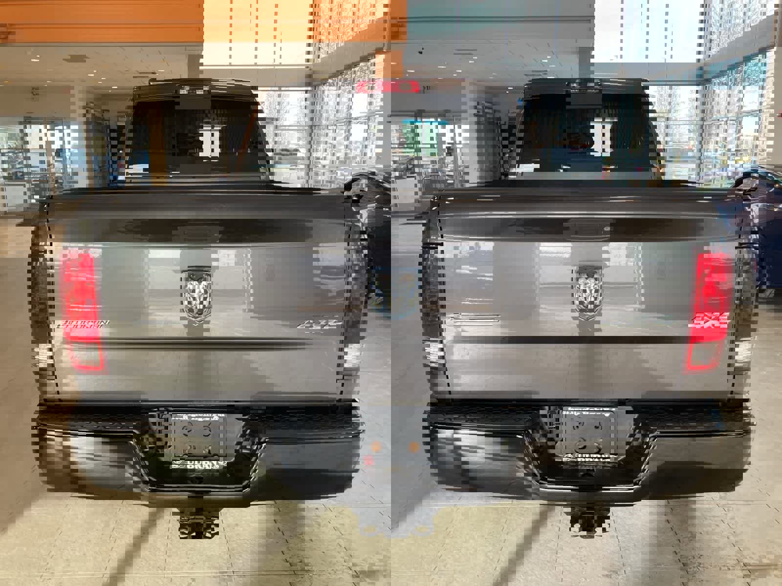 Used 2017 RAM 1500 Outdoorsman image 4