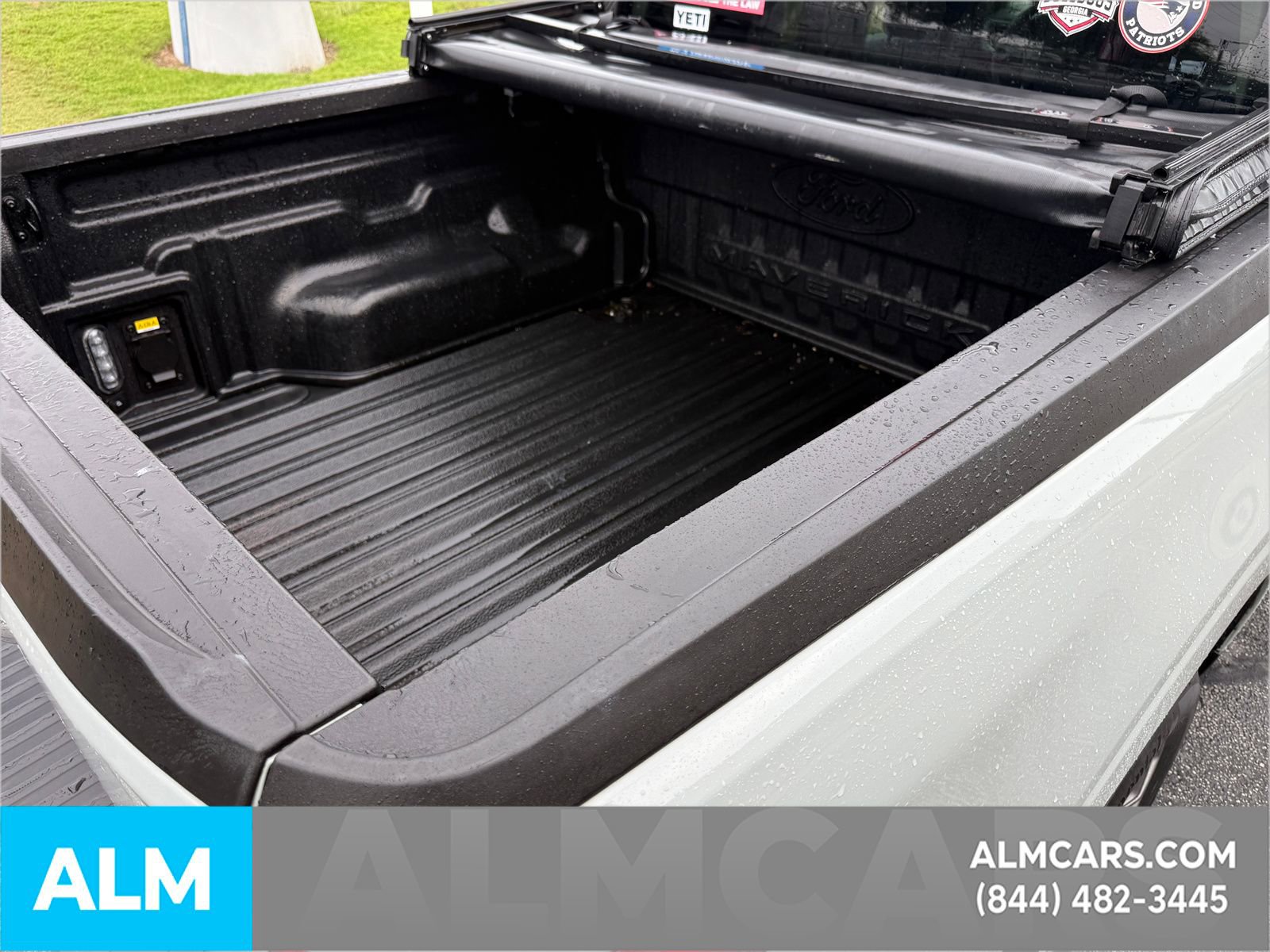 Certified 2024 Ford Maverick XLT w/ XLT Luxury Package FWD image 8