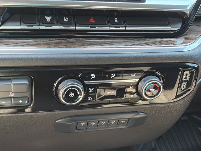 Used 2024 Chevrolet Silverado 3500 LT AWD/4WD image 13