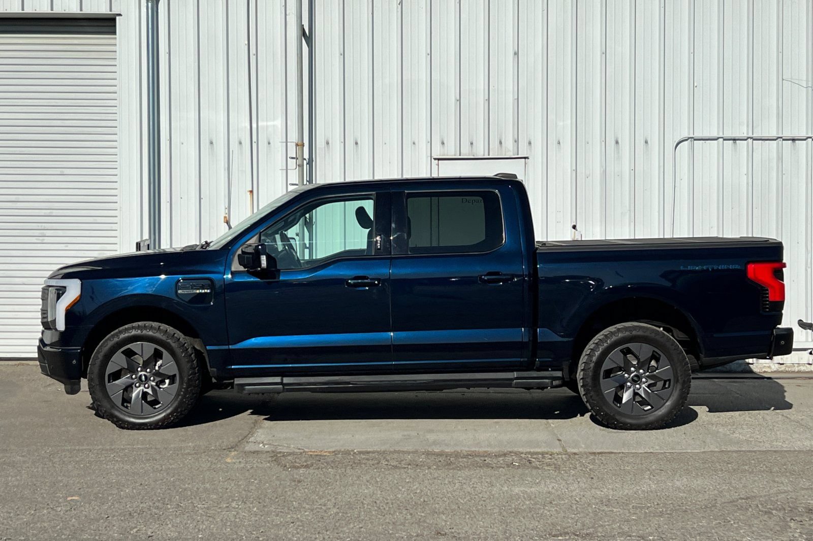 Certified 2023 Ford F150 Lightning Lariat w/ Equipment Group 511A High AWD/4WD image 7