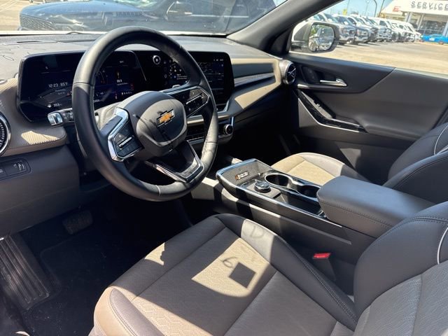 Used 2026 Chevrolet Equinox LT w/ Convenience Package II FWD image 7