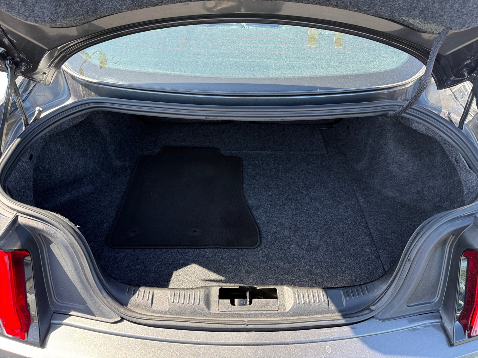 Certified 2020 Ford Mustang GT Premium RWD image 17