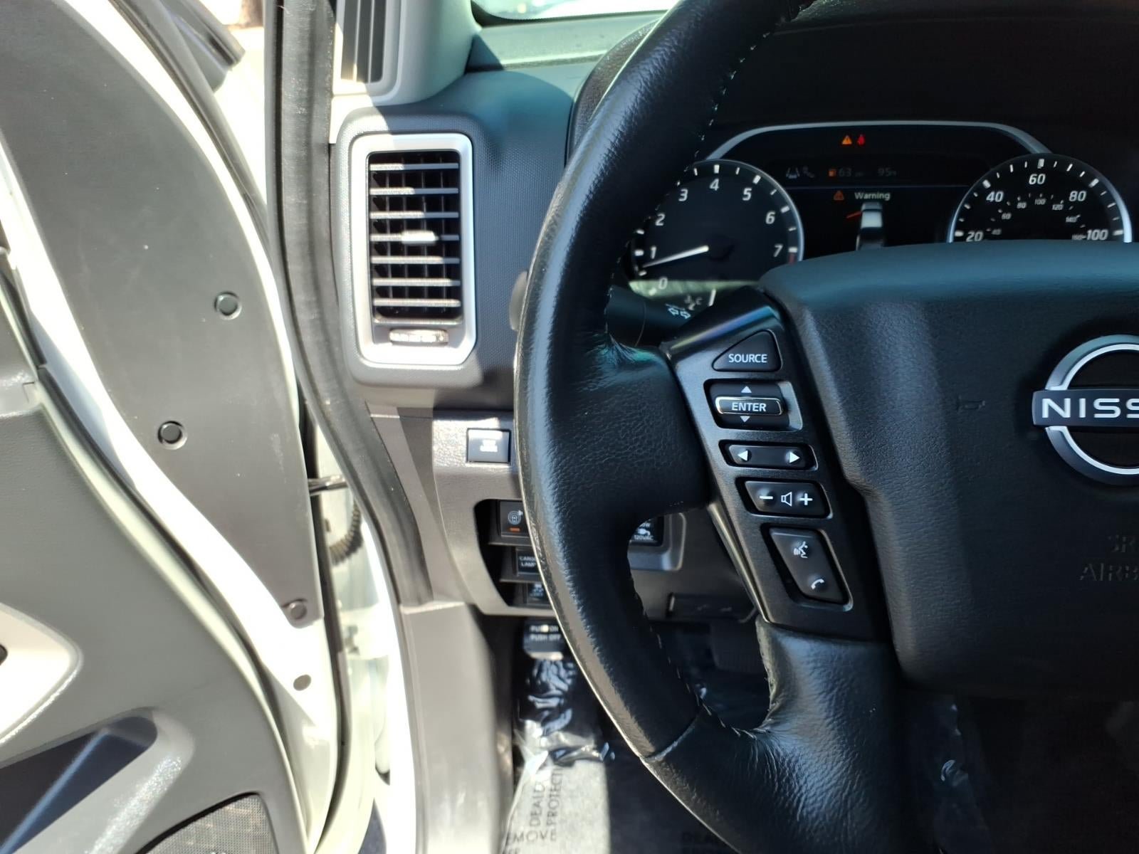 Used 2024 Nissan Frontier SV w/ SV Convenience Package RWD image 28