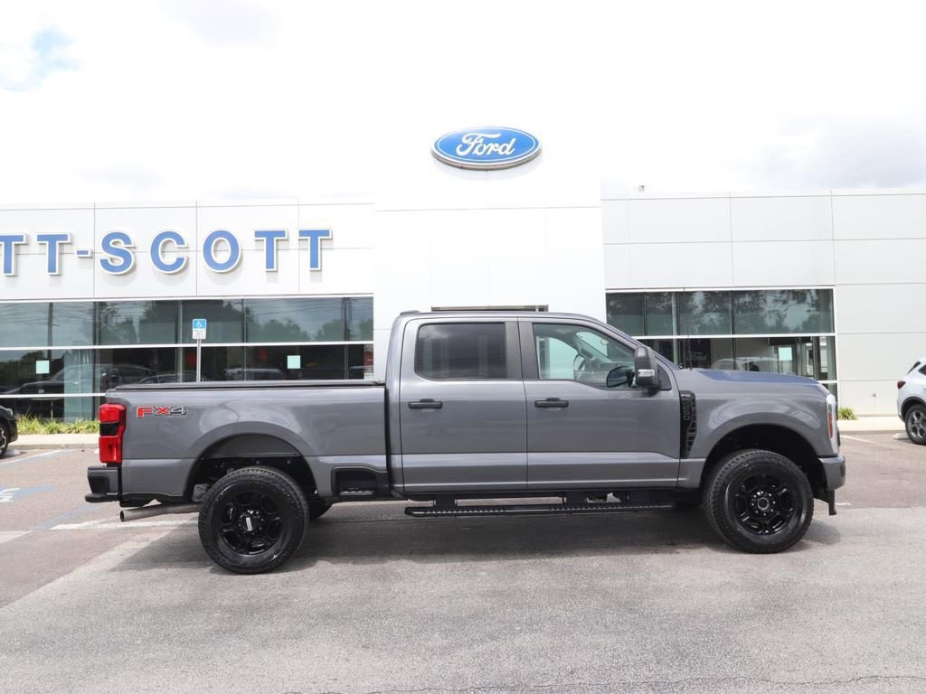 Certified 2024 Ford F250 XL w/ STX Appearance Package AWD/4WD image 6