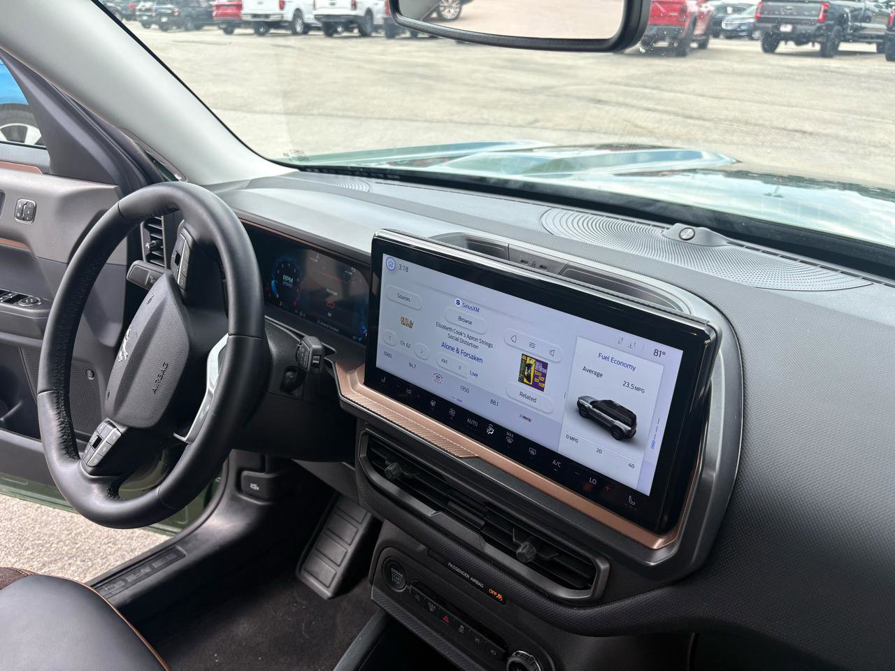 Certified 2025 Ford Bronco Sport Outer Banks w/ Outer Banks Tech Package+ AWD/4WD image 34
