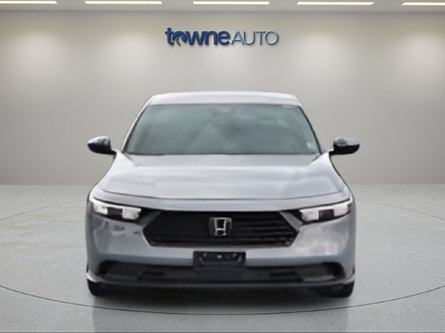 Used 2025 Honda Accord SE image 8