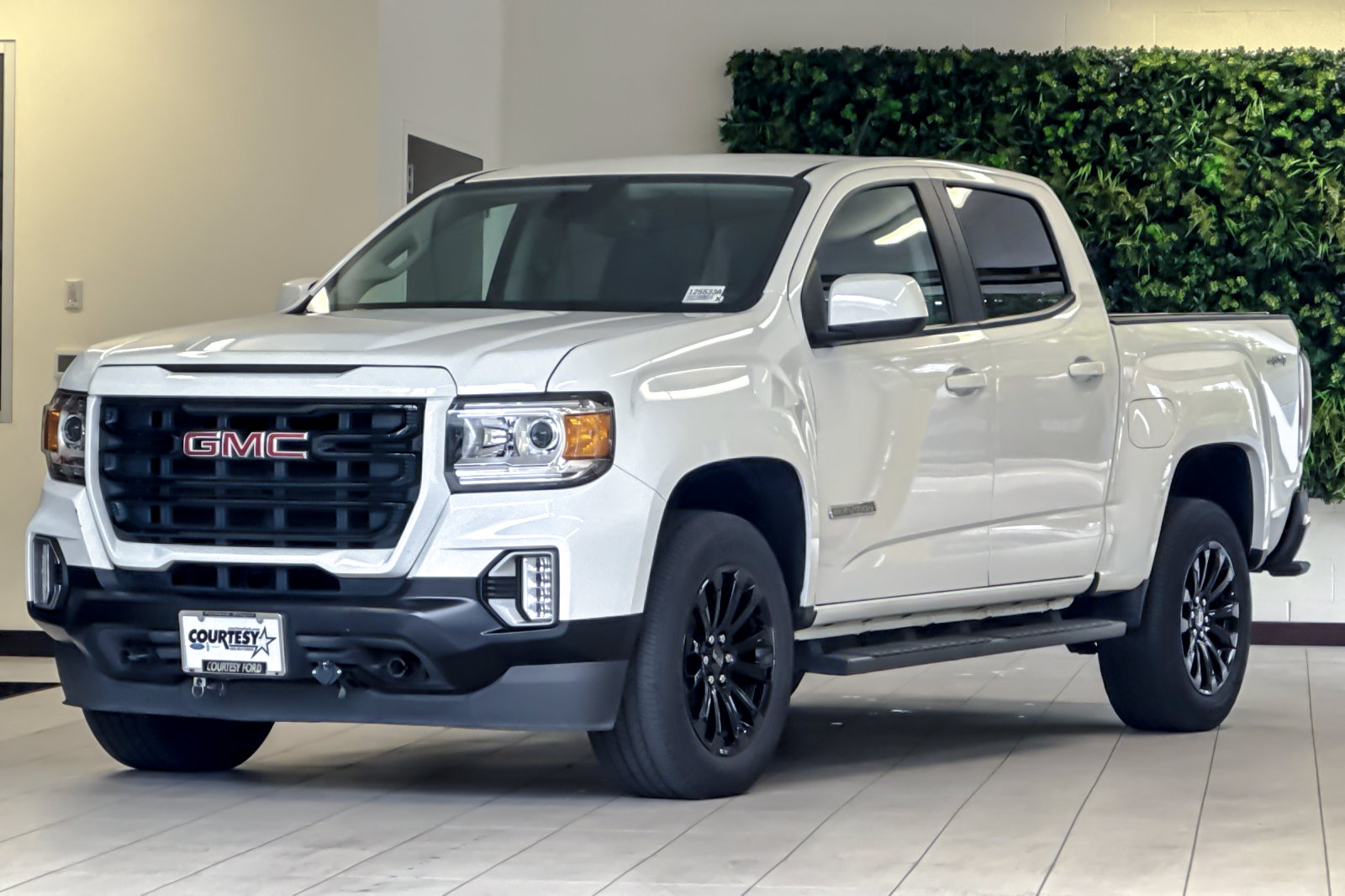 Used 2021 GMC Canyon Elevation w/ High Elevation Package AWD/4WD image 8