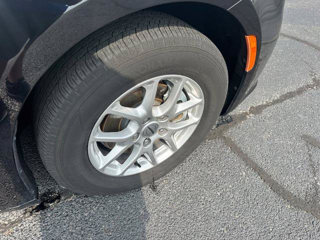Used 2025 Chrysler Pacifica Select FWD image 22