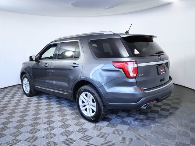 Certified 2018 Ford Explorer XLT w/ Equipment Group 202A AWD/4WD image 6