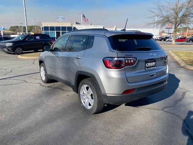 Used 2022 Jeep Compass Latitude image 3