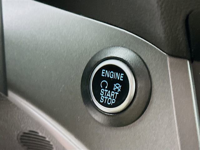 Certified 2019 Ford Escape SE FWD image 19