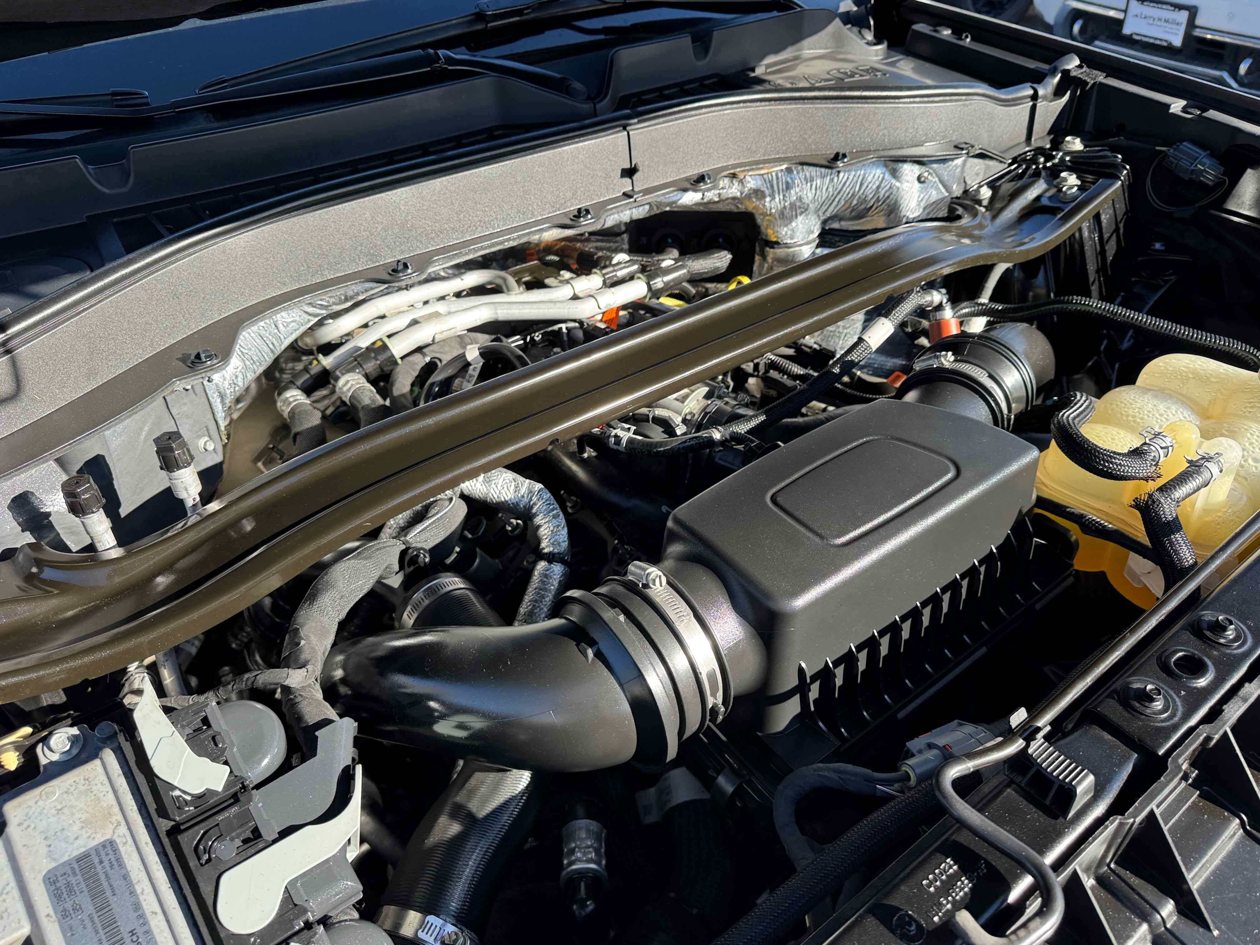 Certified 2020 Ford Explorer Platinum w/ Premium Technology Package image 34