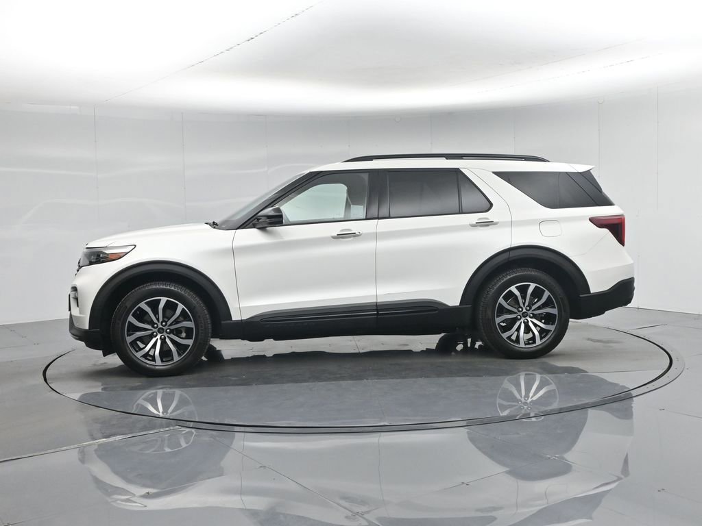 Certified 2020 Ford Explorer ST w/ Premium Technology Package image 21