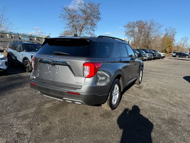 Certified 2023 Ford Explorer XLT w/ Equipment Group 202A image 6