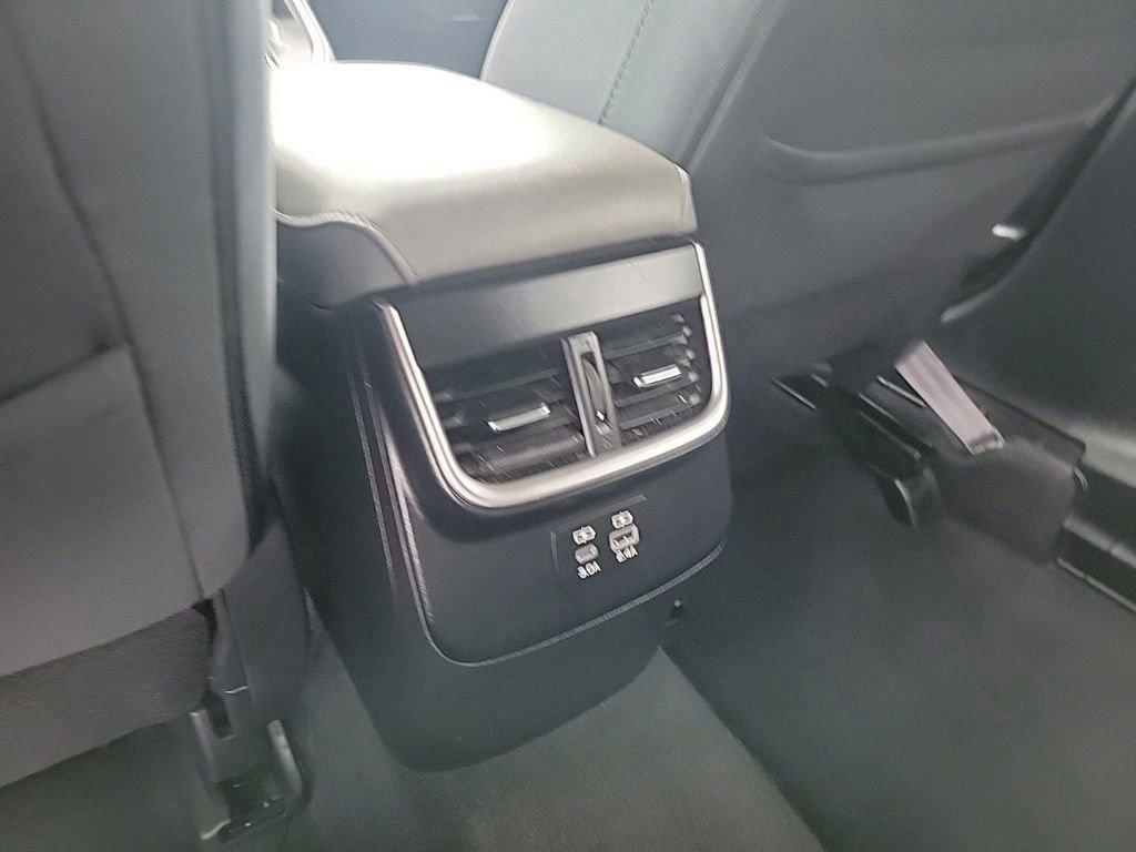 Used 2023 Subaru Outback Premium image 33