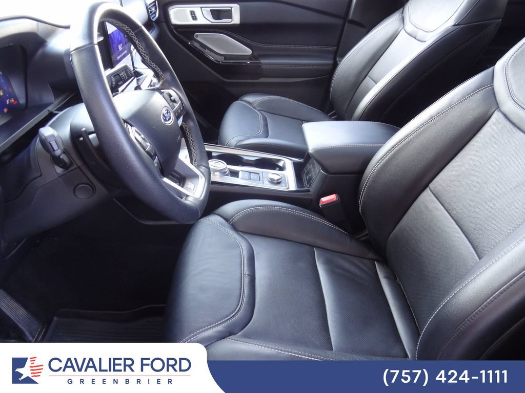 Certified 2024 Ford Explorer ST w/ Equipment Group 401A AWD/4WD image 6