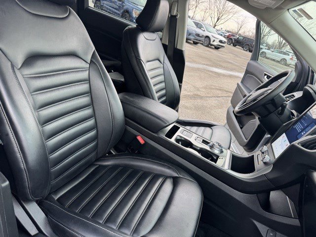 Certified 2022 Ford Edge SEL w/ Convenience Package image 35