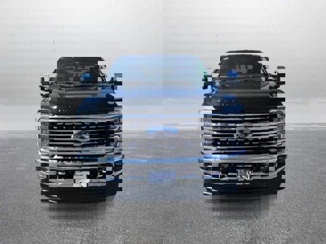 Certified 2023 Ford F350 Lariat w/ Chrome Package image 7