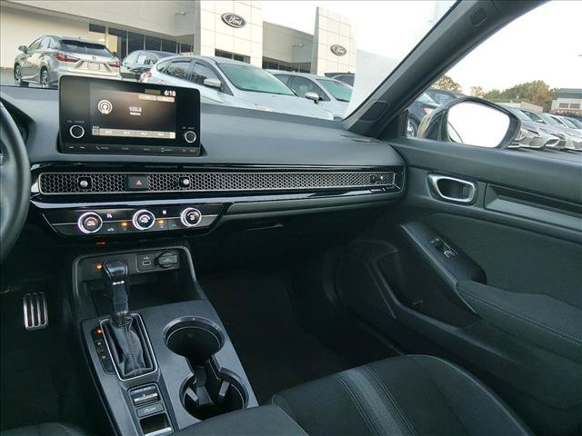 Used 2023 Honda Civic Sport image 12