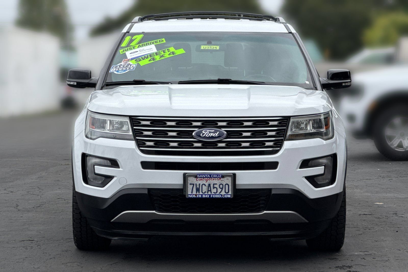Certified 2017 Ford Explorer XLT AWD/4WD image 35