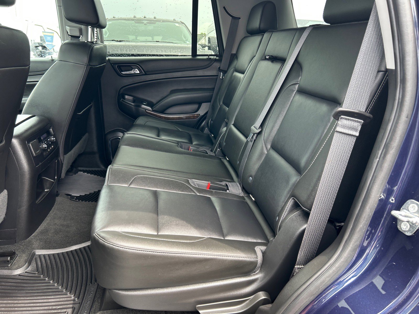 Used 2018 Chevrolet Tahoe LT AWD/4WD image 11