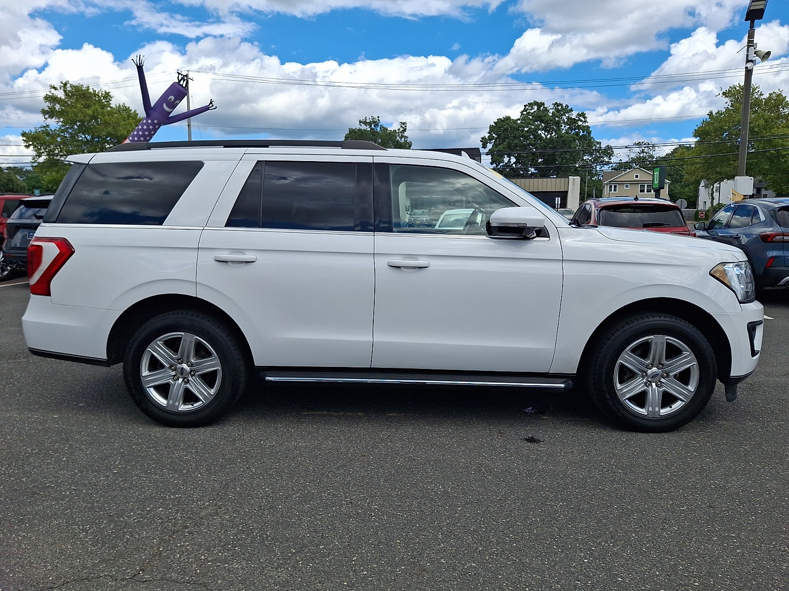 Certified 2020 Ford Expedition XLT w/ Equipment Group 202A AWD/4WD image 12