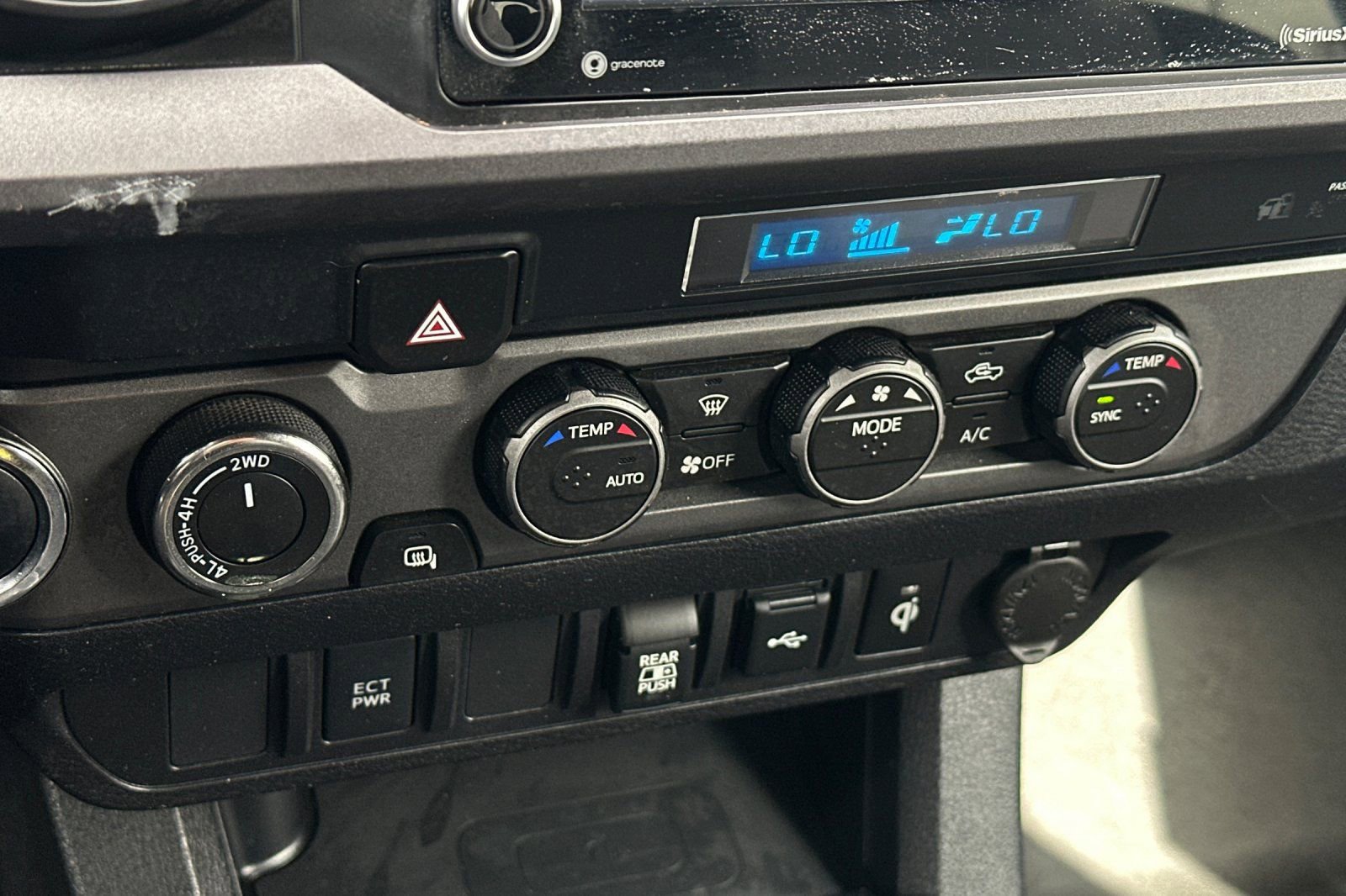 Used 2023 Toyota Tacoma TRD Off-Road AWD/4WD image 18