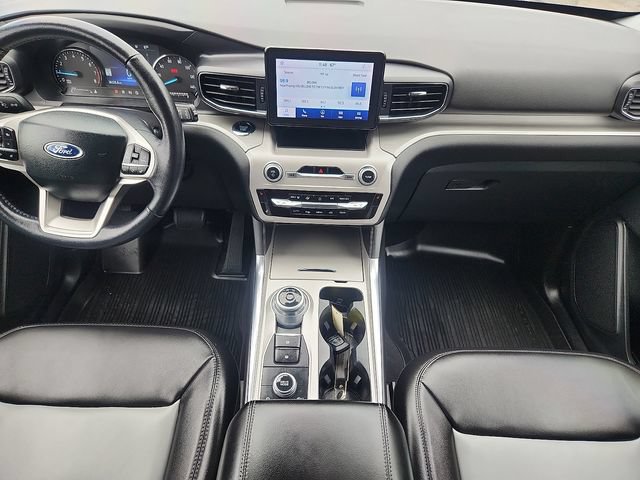 Certified 2023 Ford Explorer XLT w/ Equipment Group 202A AWD/4WD image 18