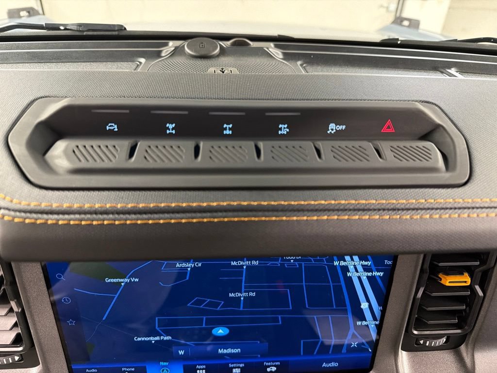 Certified 2024 Ford Bronco Badlands AWD/4WD image 27