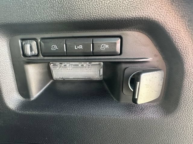 Certified 2025 Ford Explorer ST AWD/4WD image 26