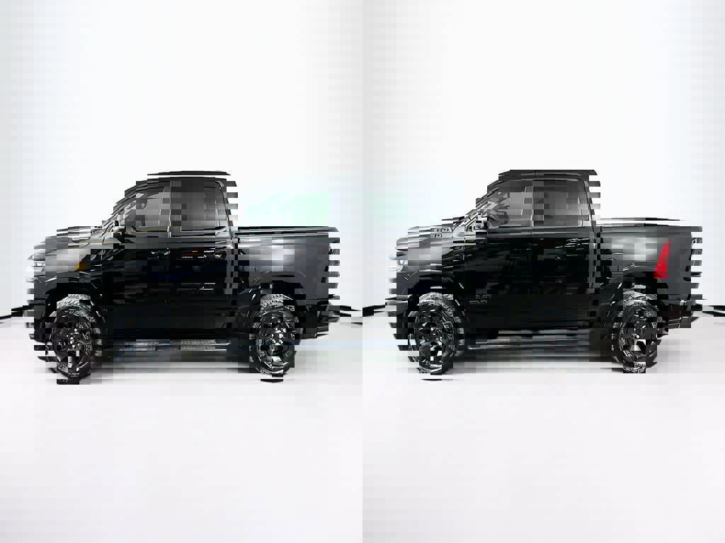 Used 2025 RAM 1500 Big Horn image 2