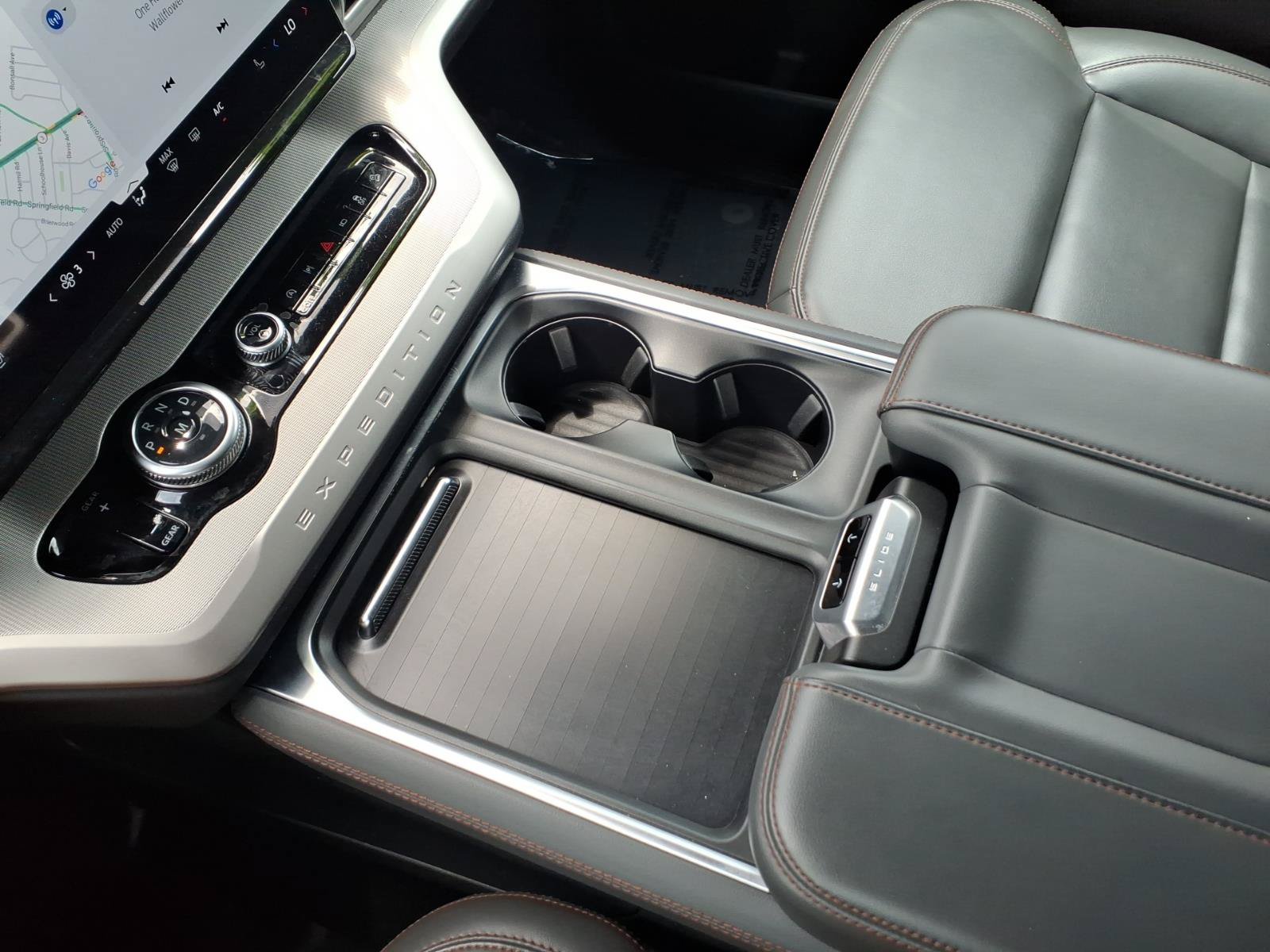 Certified 2025 Ford Expedition Active AWD/4WD image 21