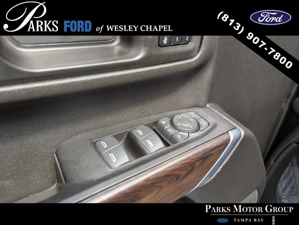 Used 2022 GMC Sierra 2500 SLT w/ SLT Premium Package AWD/4WD image 17