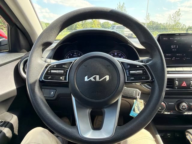 Used 2024 Kia Forte LXS FWD image 28