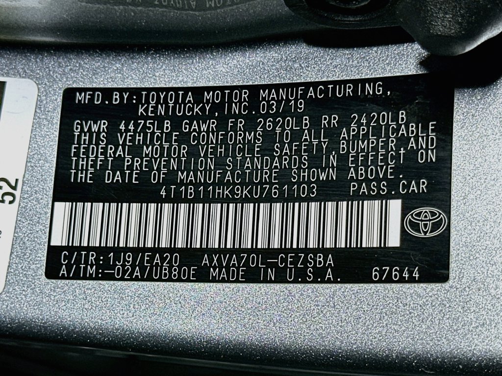 Used 2019 Toyota Camry SE w/ Convenience Package FWD image 24