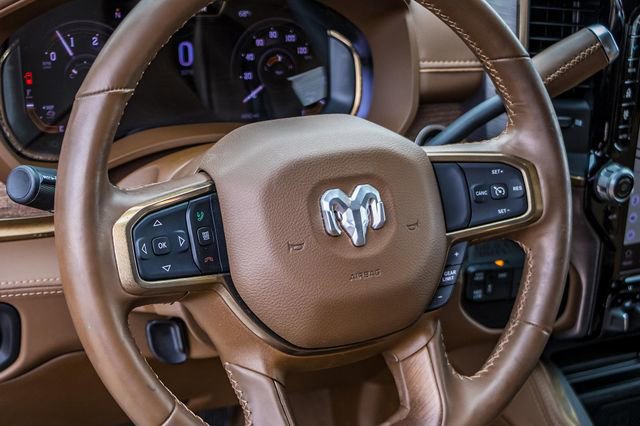 Used 2024 RAM 3500 Limited image 33