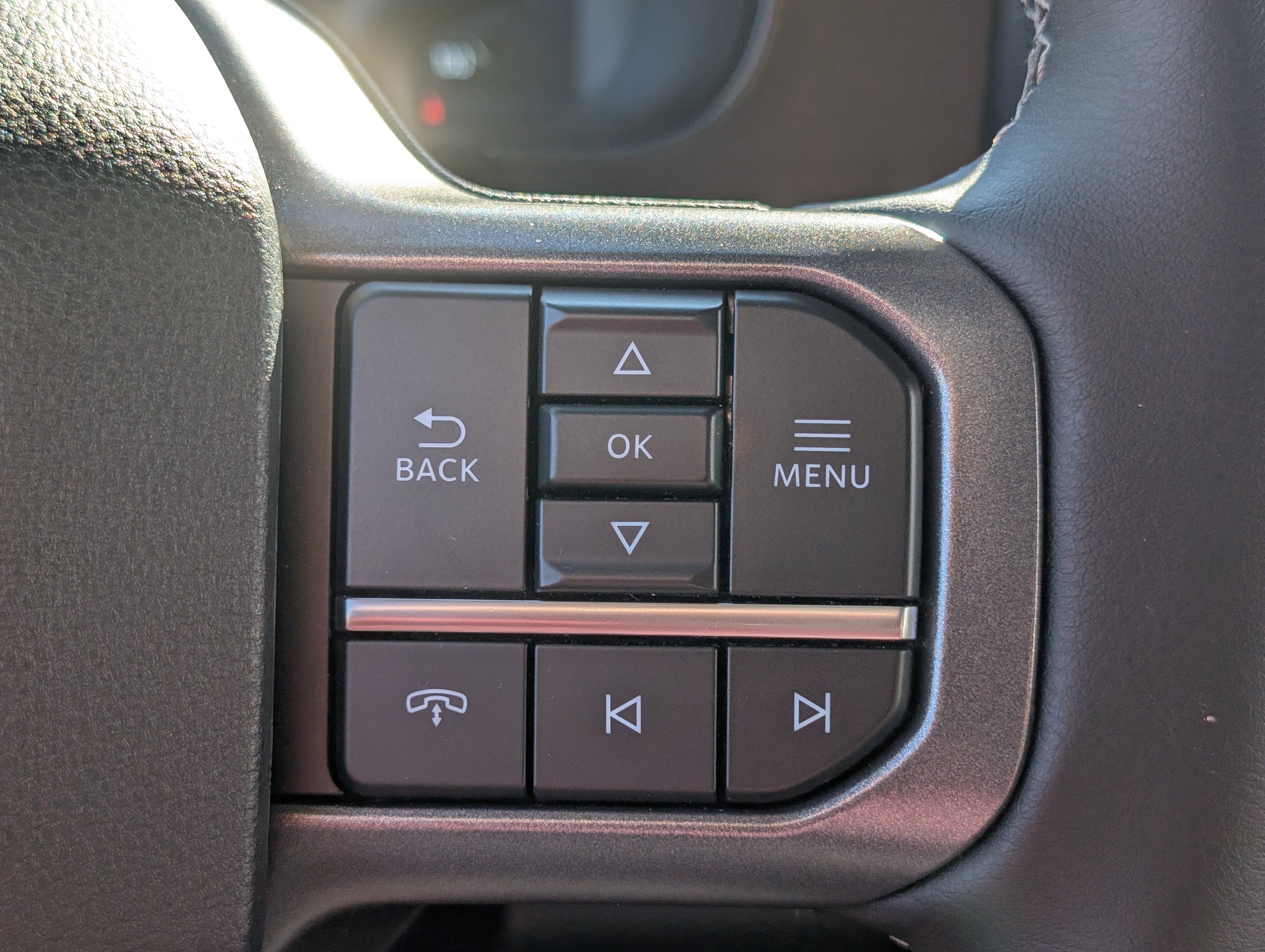 Certified 2025 Ford F250 Lariat w/ FX4 Off-Road Package AWD/4WD image 23