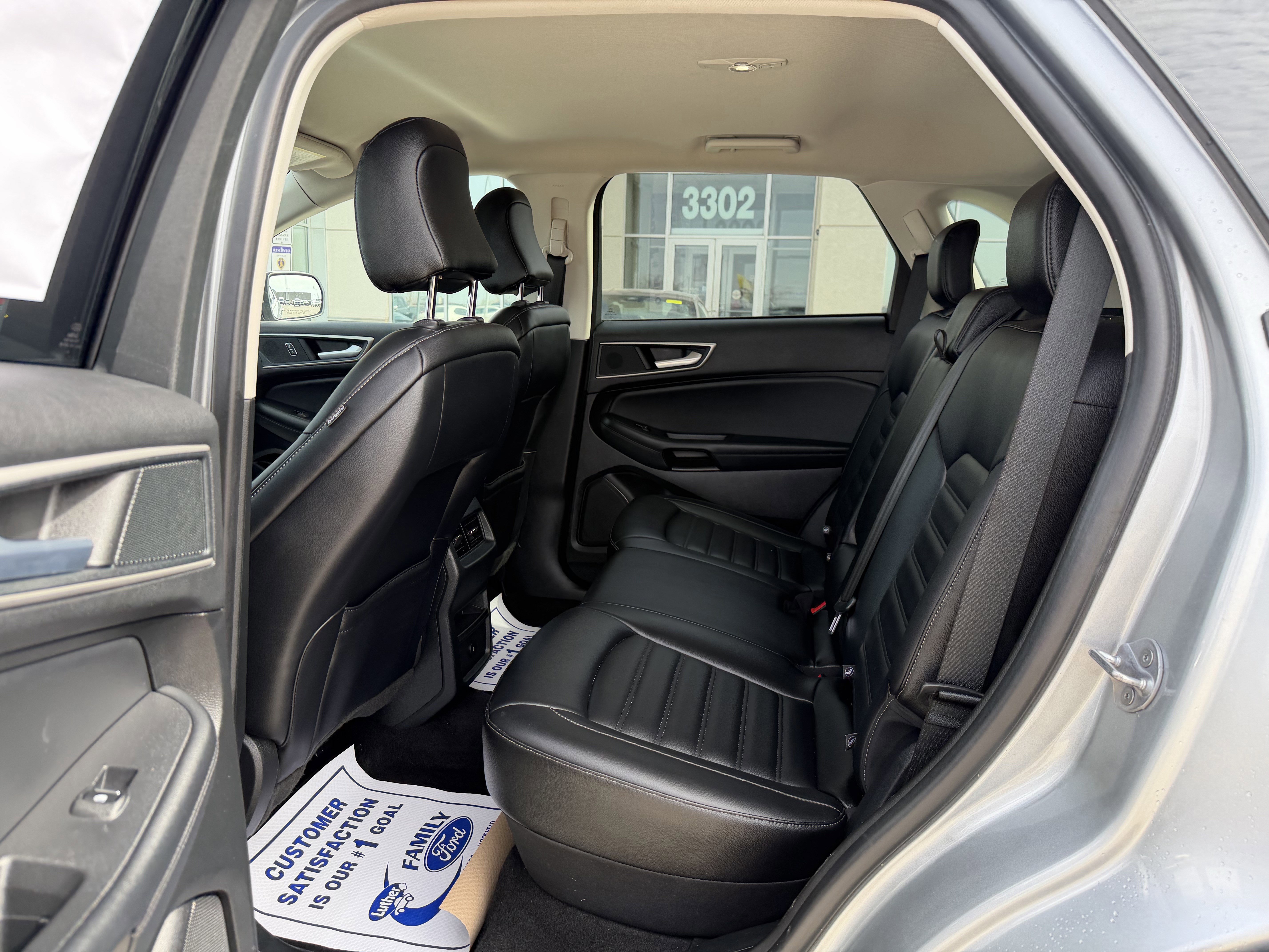 Certified 2024 Ford Edge SEL image 19