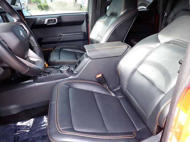 Certified 2024 Ford Bronco Badlands AWD/4WD image 12