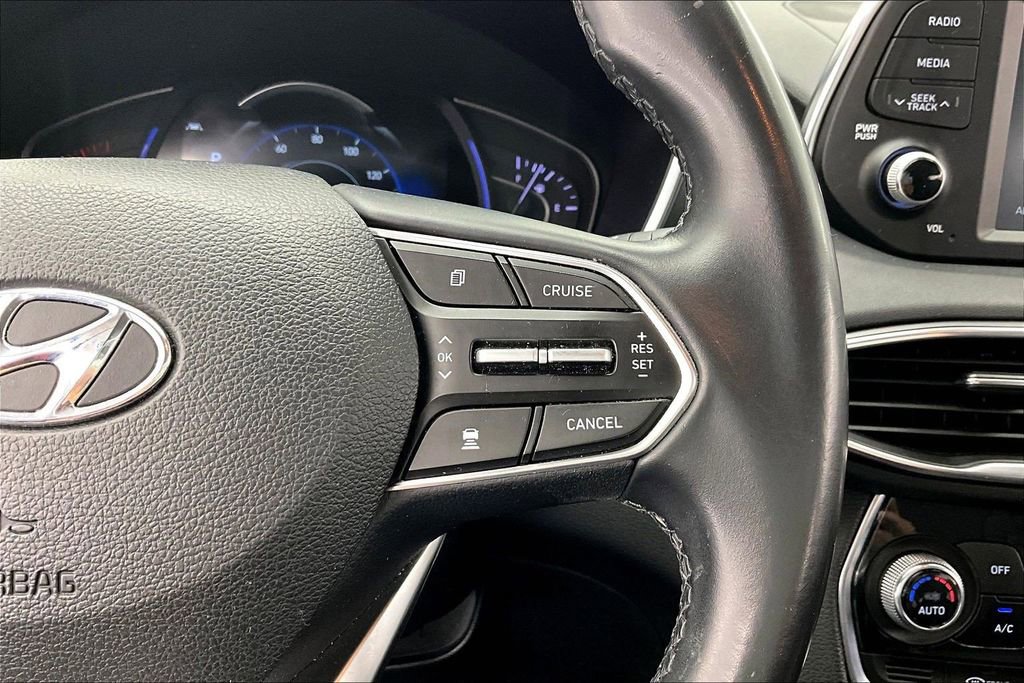 Used 2019 Hyundai Santa Fe SEL FWD image 19