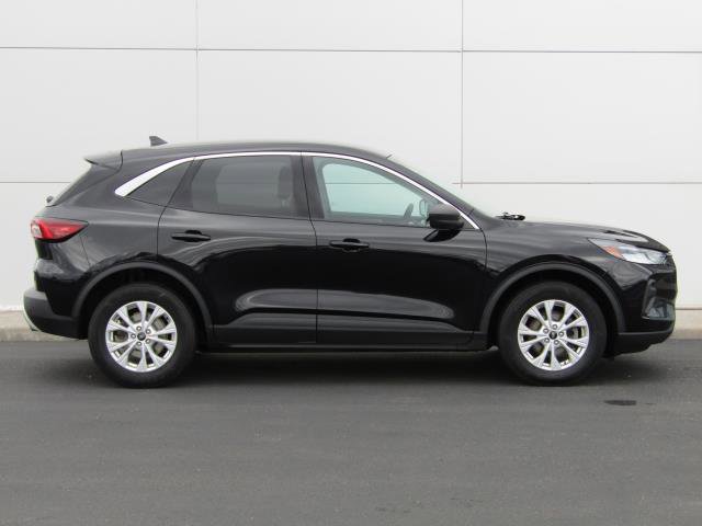 Certified 2023 Ford Escape Active image 3