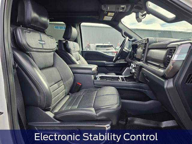 Certified 2026 Ford F450 Platinum w/ FX4 Off-Road Package AWD/4WD image 16