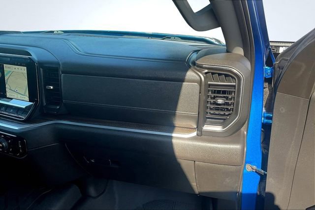 Used 2022 Chevrolet Silverado 1500 LT image 17