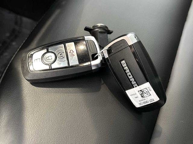 Certified 2025 Ford Bronco Sport Outer Banks w/ Outer Banks Tech Package+ AWD/4WD image 33