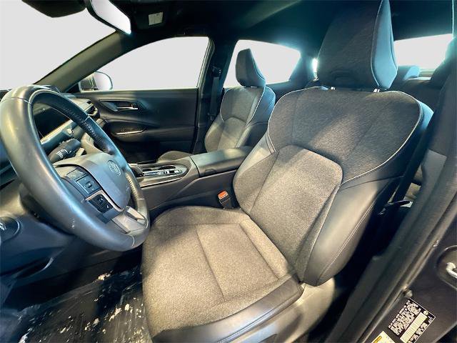 Used 2023 Toyota Crown XLE image 17