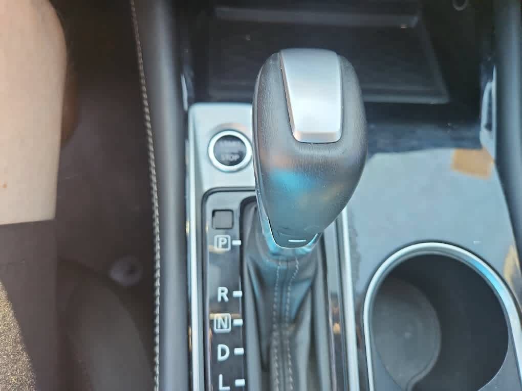 Used 2023 Nissan Altima 2.5 SV w/ SV Premium Package FWD image 15