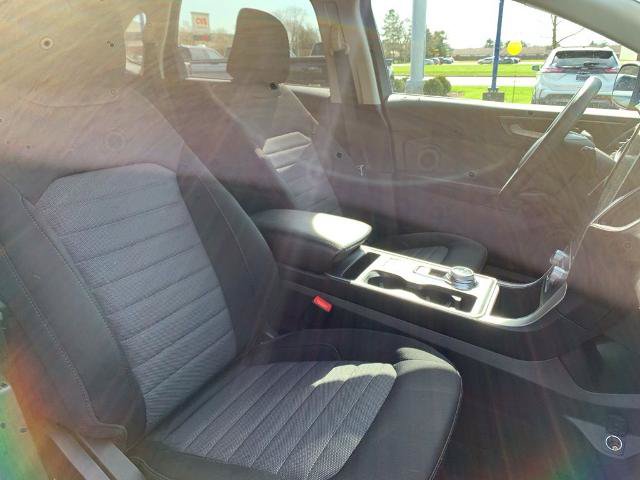 Certified 2023 Ford Edge SE w/ Black Appearance Package AWD/4WD image 17