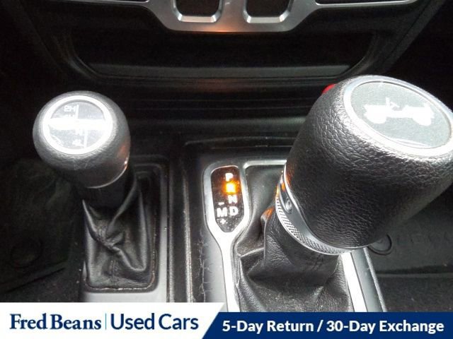 Used 2020 Jeep Wrangler Sport image 21