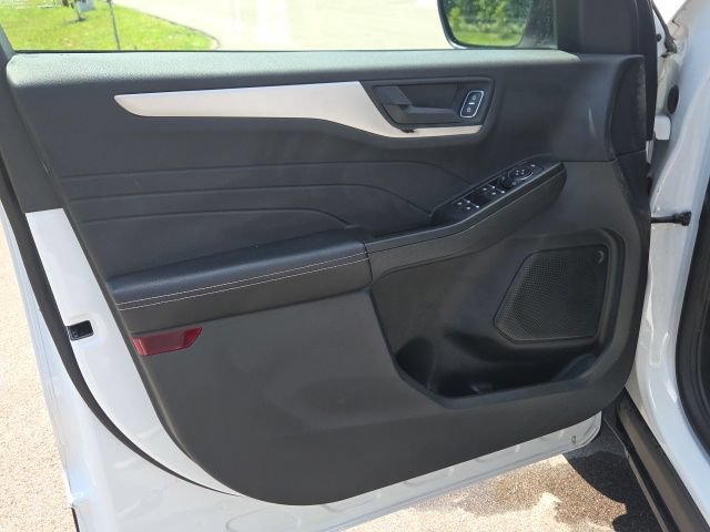 Certified 2020 Ford Escape SE FWD image 24